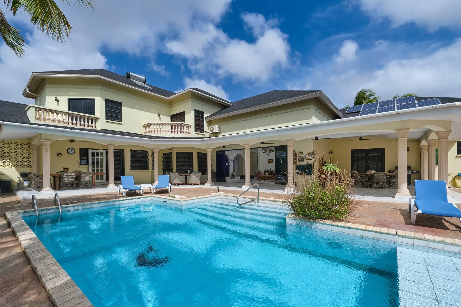 Oranjestad Luxury Villa, photo 42 of 68