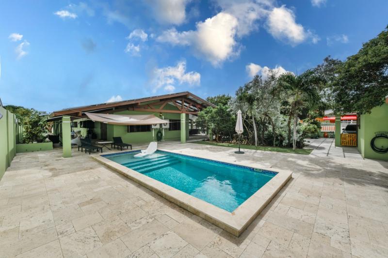 Residential for Sale in Oranjestad, Aruba - Seroe Blanco 52-L, photo 1 of 33