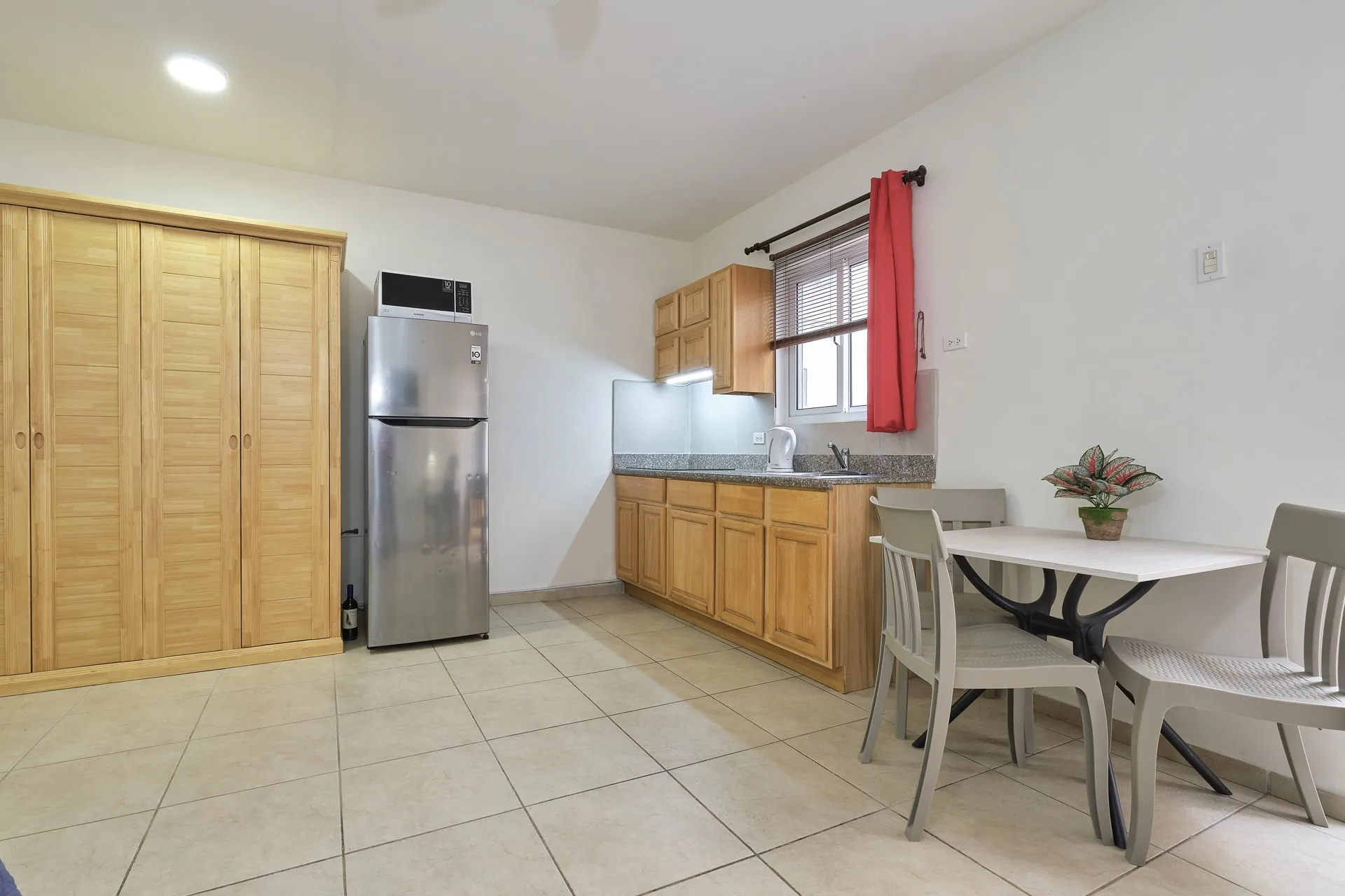 Caya Frère Johannes 4, photo 23 of 38
