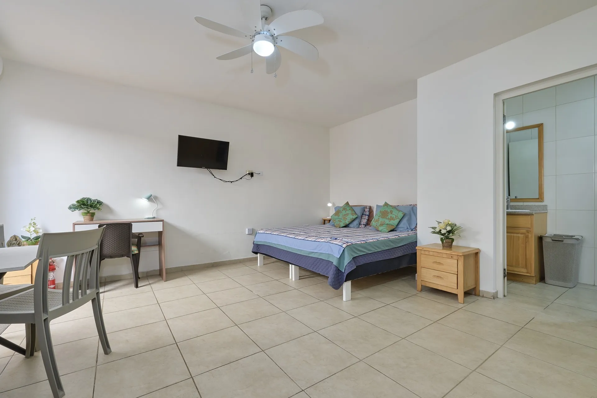 Commercial for Sale in Oranjestad, Aruba - Caya Frère Johannes 4, photo 4 of 38
