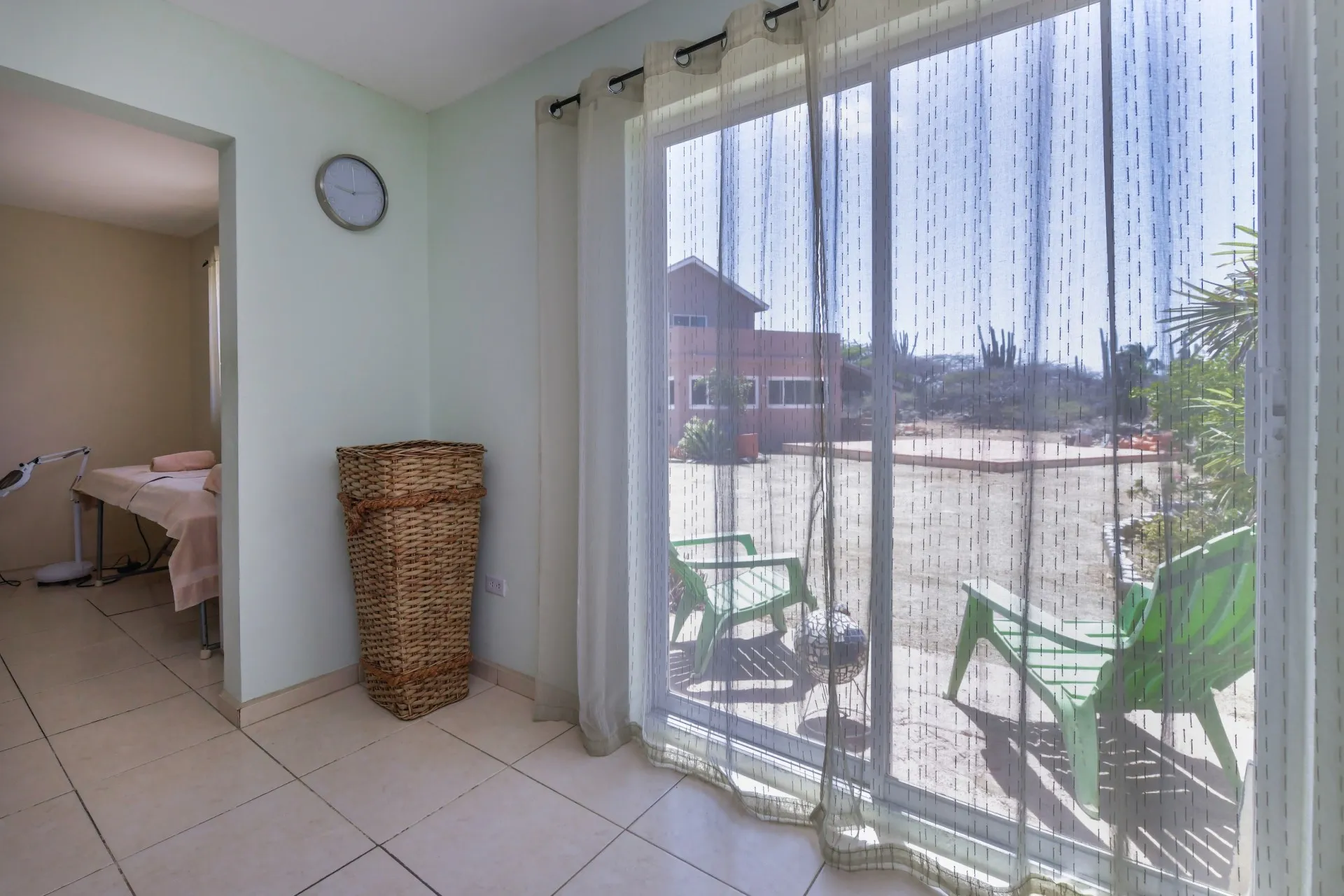 Roncado 124, photo 22 of 34
