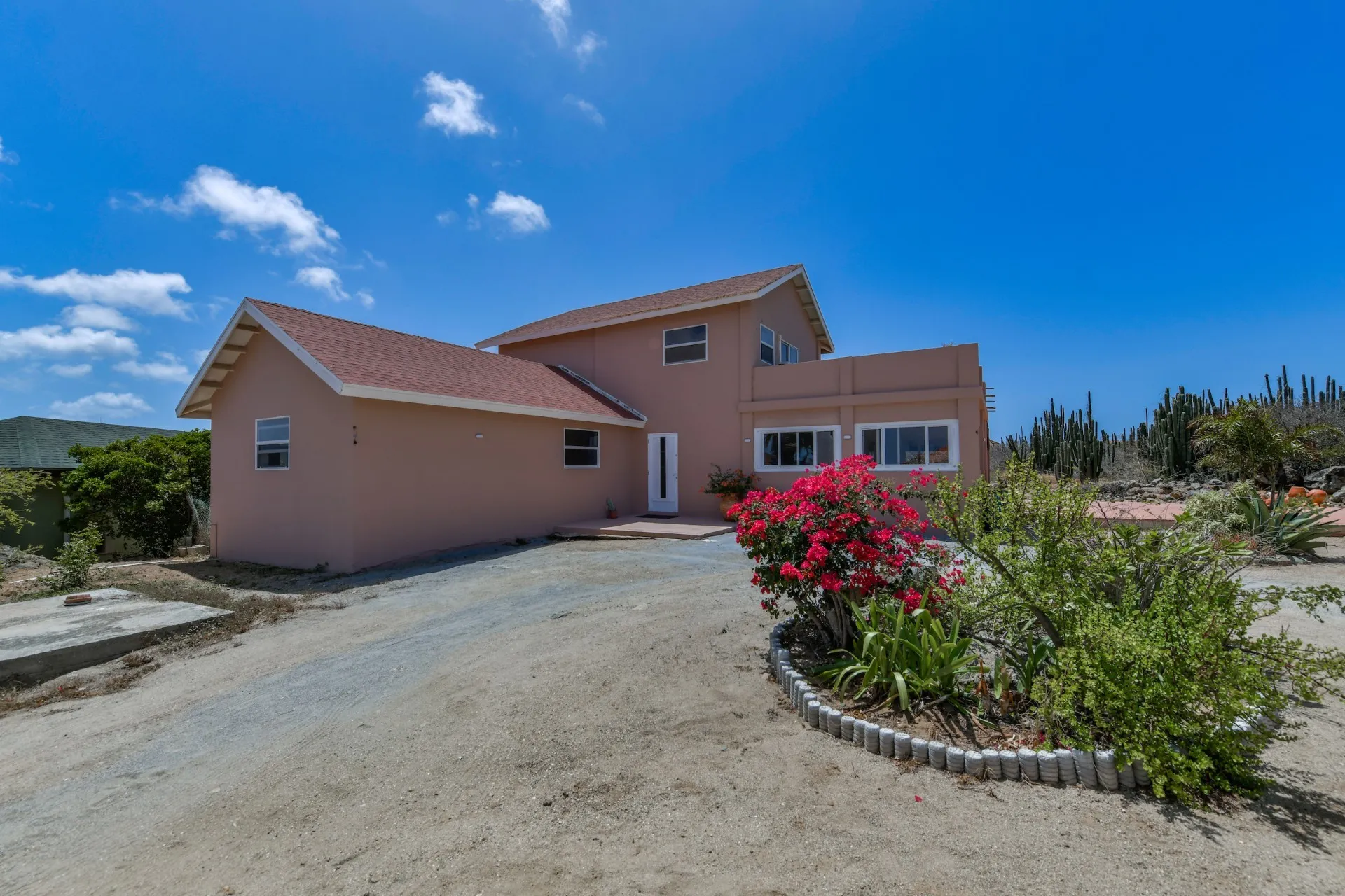 Roncado 124, photo 26 of 34