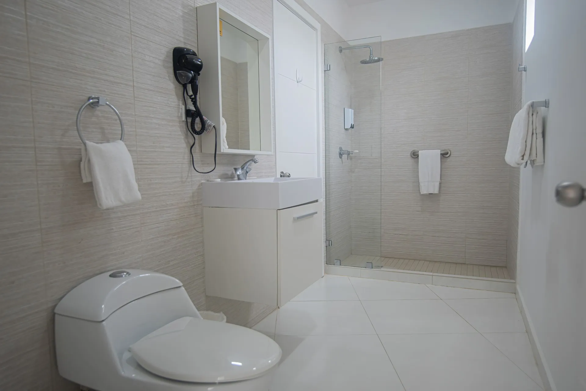 Aruba's Life Unit 200, photo 20 of 30