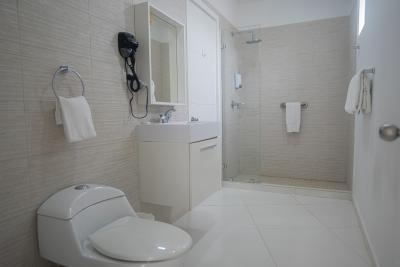 Aruba's Life Unit 200, photo 20 of 30