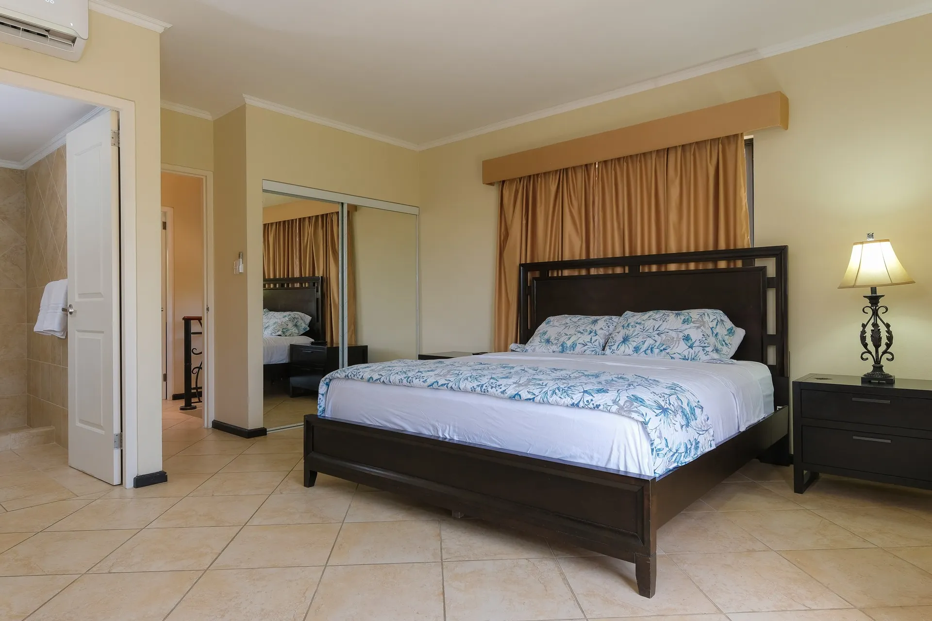 Gold Coast Diamante 75, photo 15 of 30