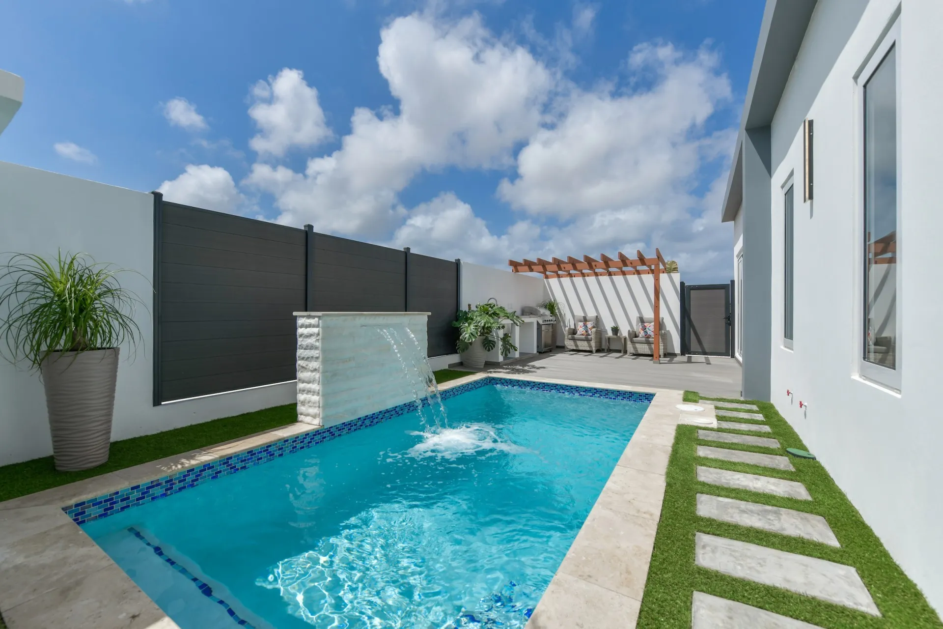 Residential for Sale in Paradera, Aruba - Reina Sophia Residences, photo 3 of 43