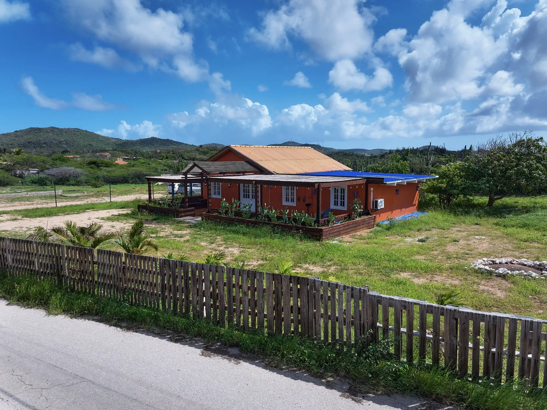 Residential for Sale in Santa Cruz, Aruba - Sombre 31, photo 1 of 34