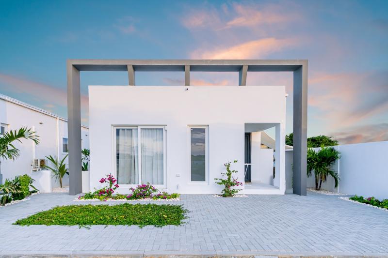 Residential for Sale in Paradera, Aruba - Caya Thomas Erasmus 20, photo 1 of 34