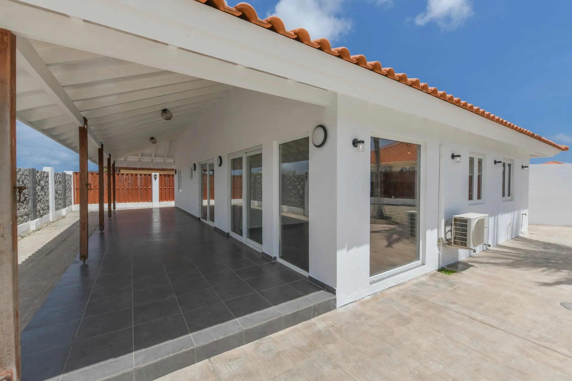Residential for Sale in Paradera, Aruba - Modanza Villa Park 119, photo 4 of 43