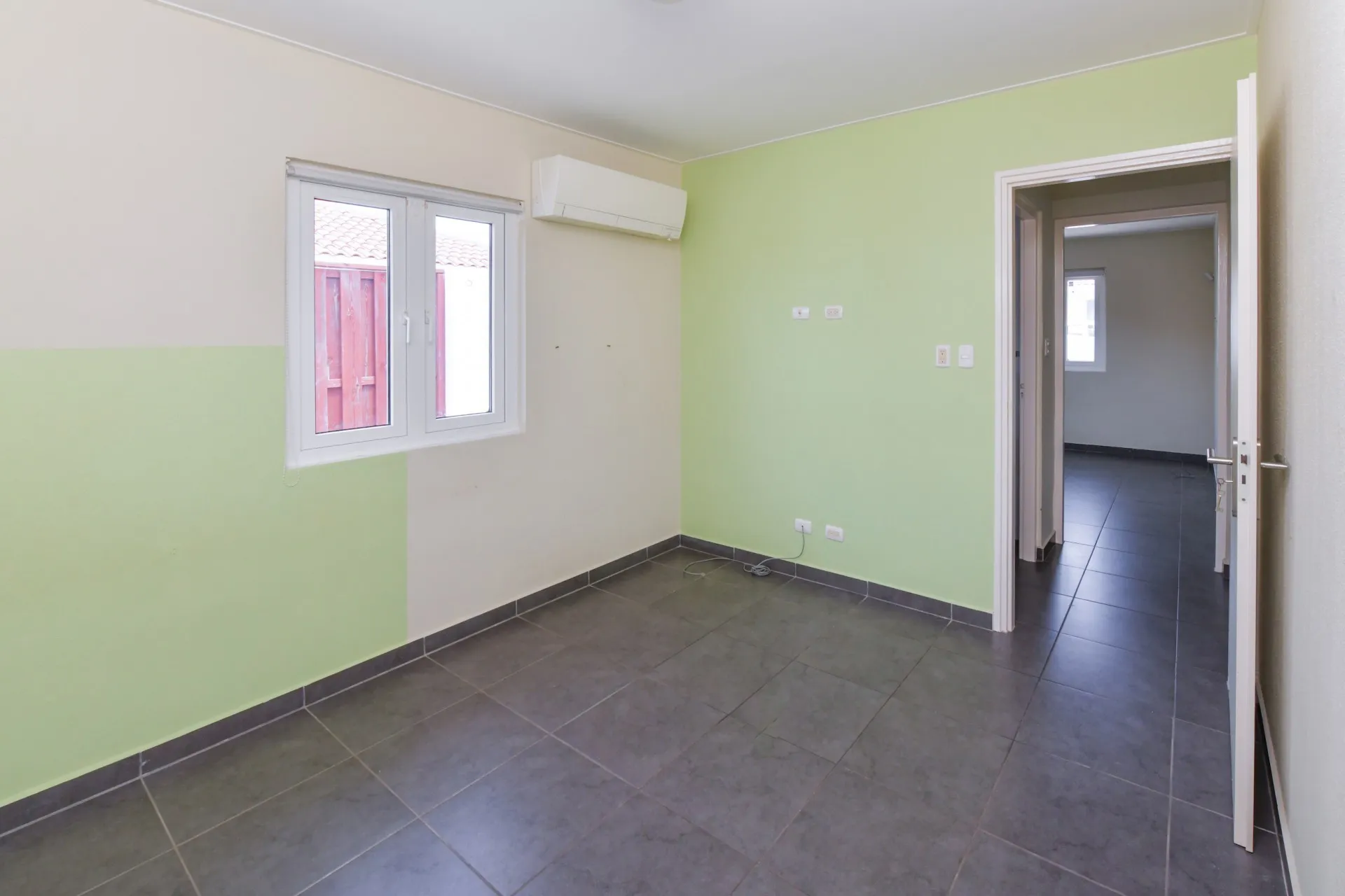 Modanza Villa Park 119, photo 29 of 43
