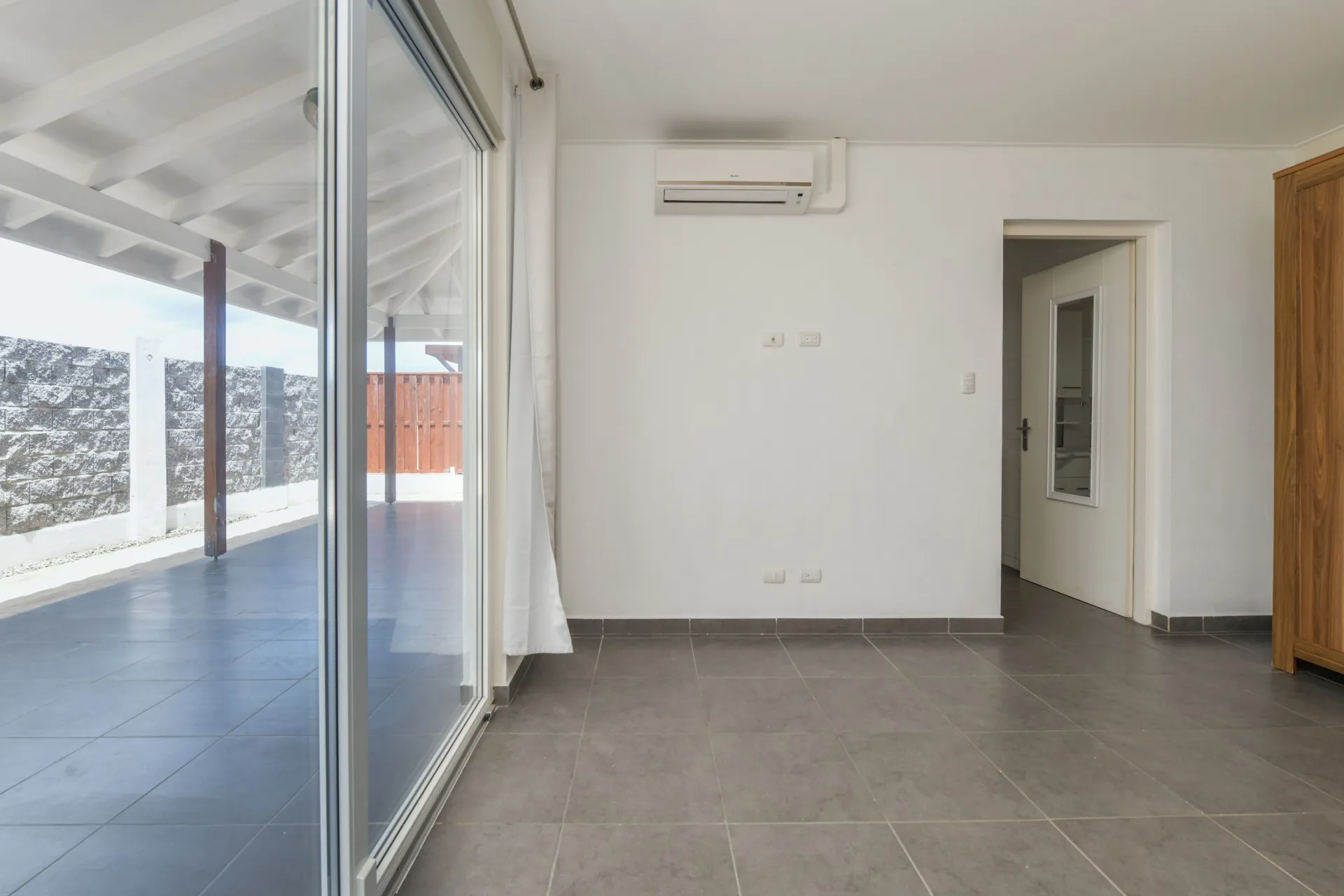 Modanza Villa Park 119, photo 32 of 43