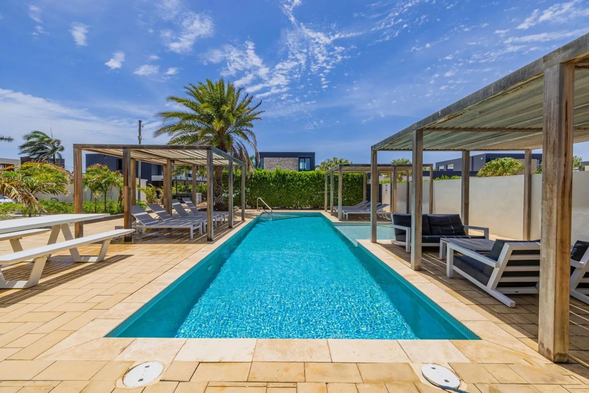ARASHI BOUTIQUE CONDOMINIUMS, photo 11 of 12