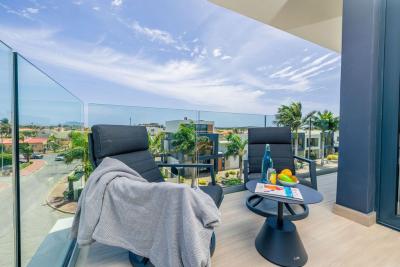 ARASHI BOUTIQUE CONDOMINIUMS, photo 9 of 12