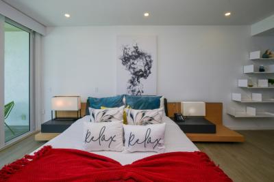 Blue Residences 3-Bedroom Penthouse, photo 17 of 51