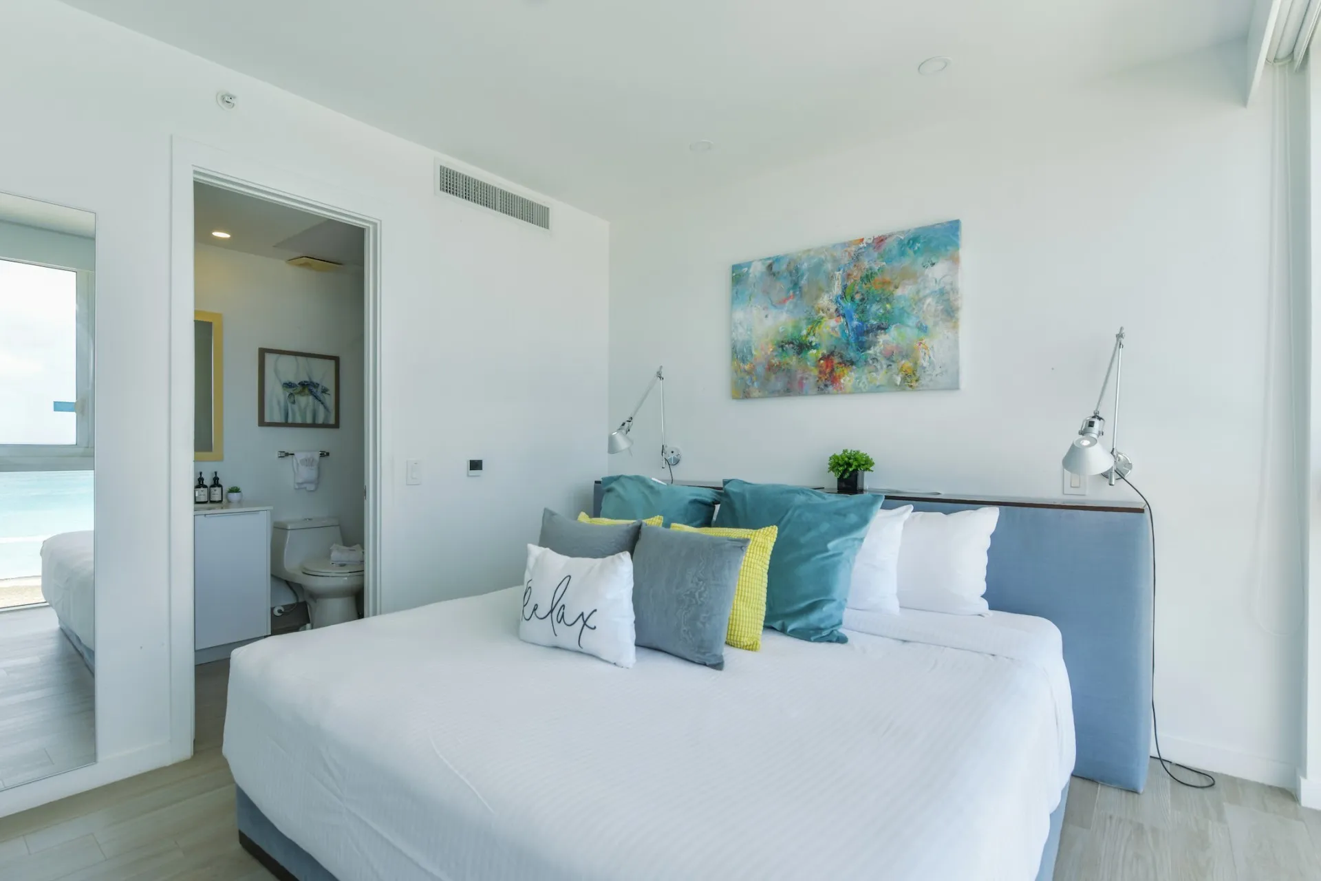 Blue Residences 3-Bedroom Penthouse, photo 23 of 51