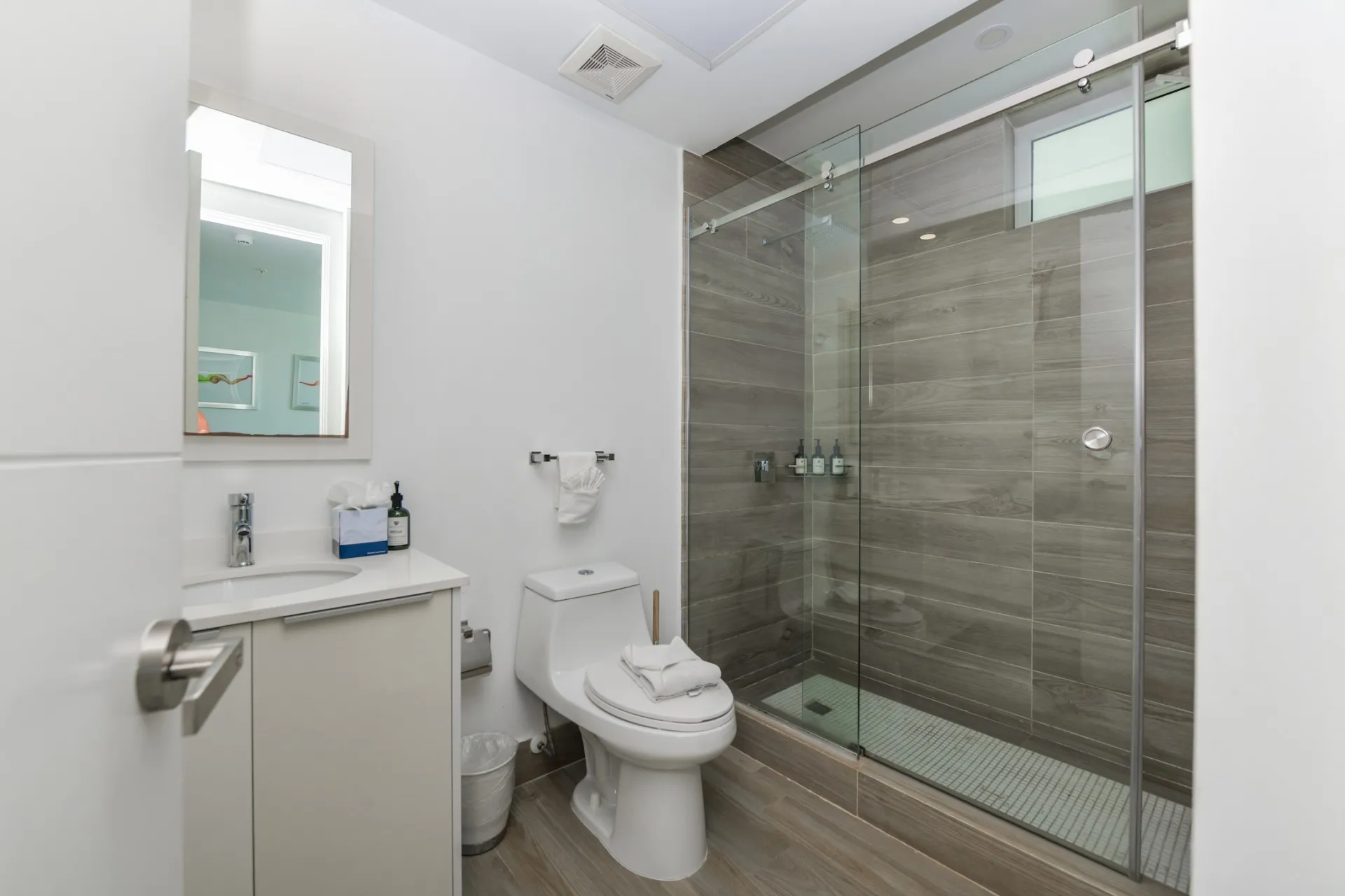 Blue Residences 3-Bedroom Penthouse, photo 27 of 51