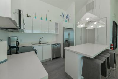 Blue Residences 3-Bedroom Penthouse, photo 36 of 51