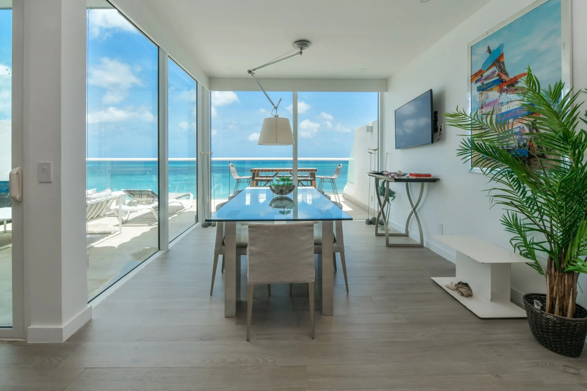 Blue Residences 3-Bedroom Penthouse, photo 42 of 51