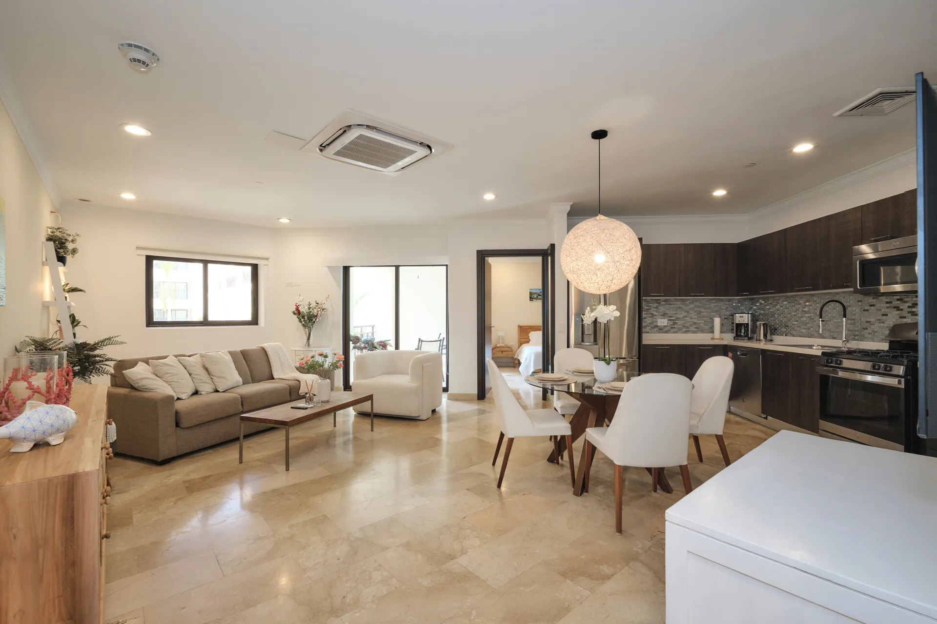 Condominiums for Sale in Aruba in Palm Beach, Aruba - Palm Aruba 210, photo 2 of 32