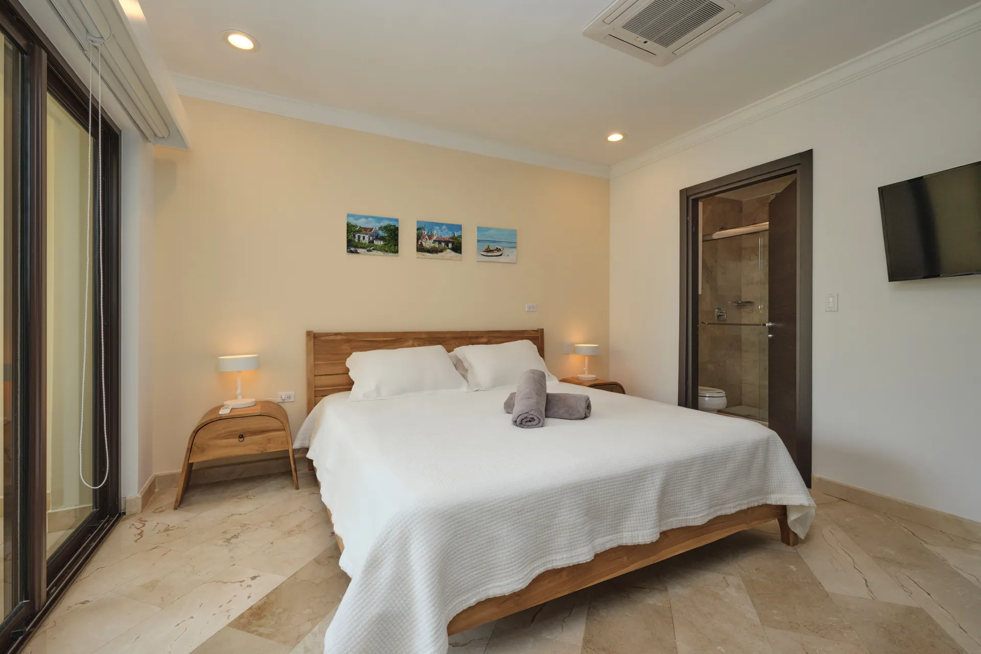 Palm Aruba 210, photo 11 of 32